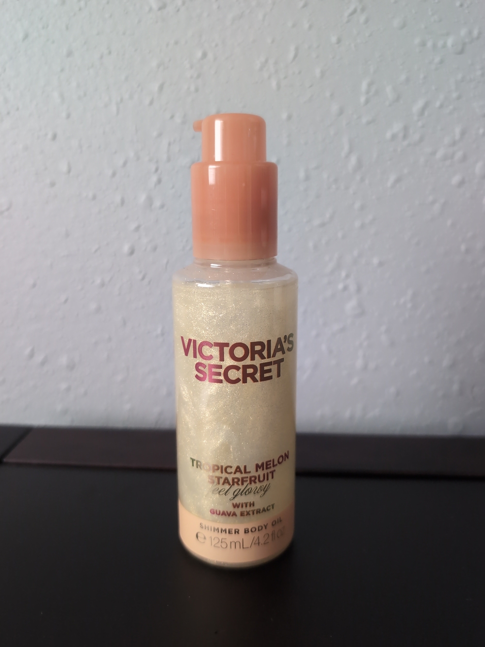 Victoria's Secret Peach Shimmer Body Oil - Gold Pearl